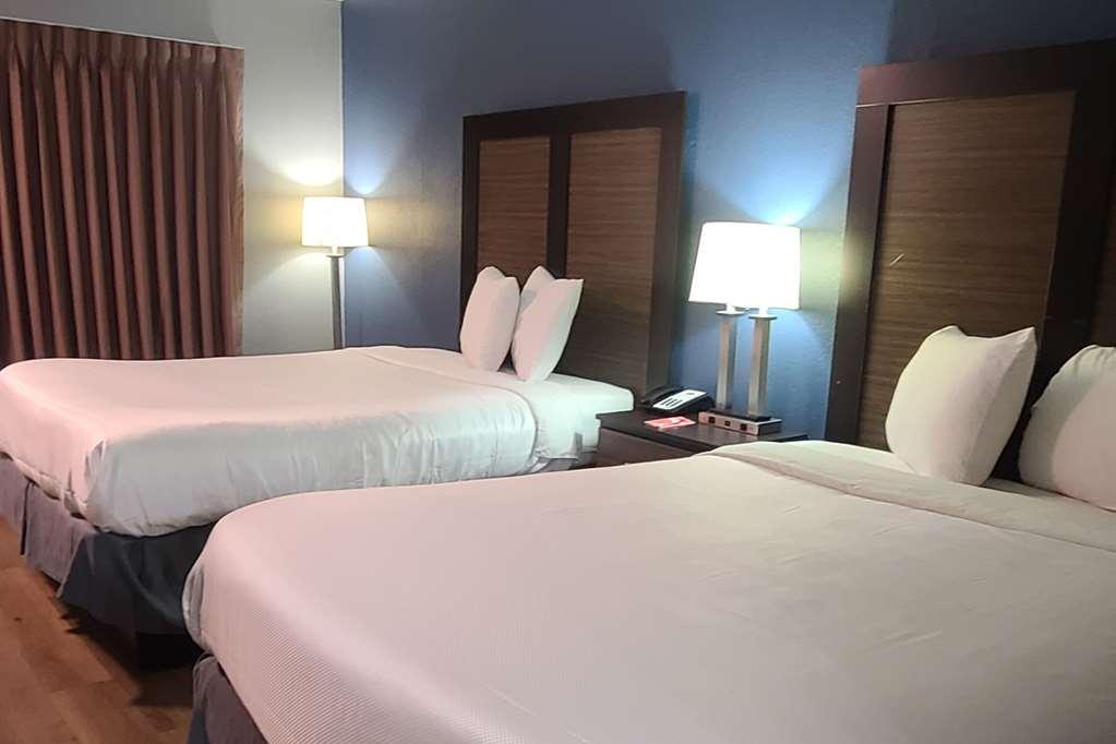 Econo Lodge Forest City Quarto foto